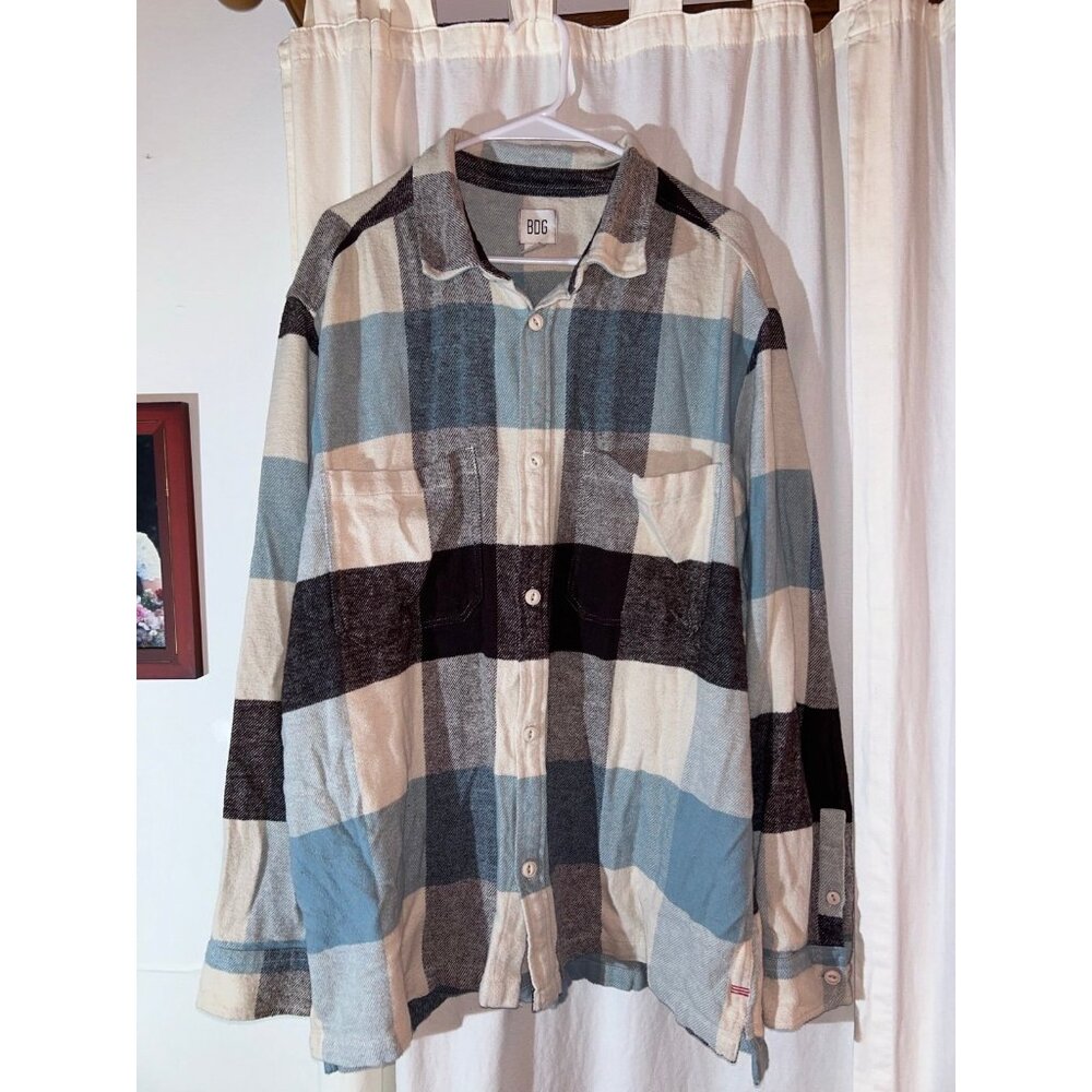 Urban Outfitters BDG blue and brown flannel size large